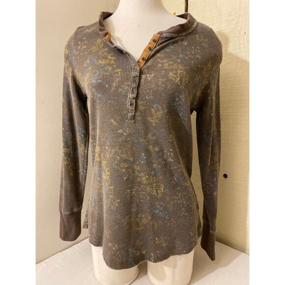 Natural Reflections Tops - Natural Reflections Women's Size‎ Medium Long Sleeve Waffle Knit Floral Shirt